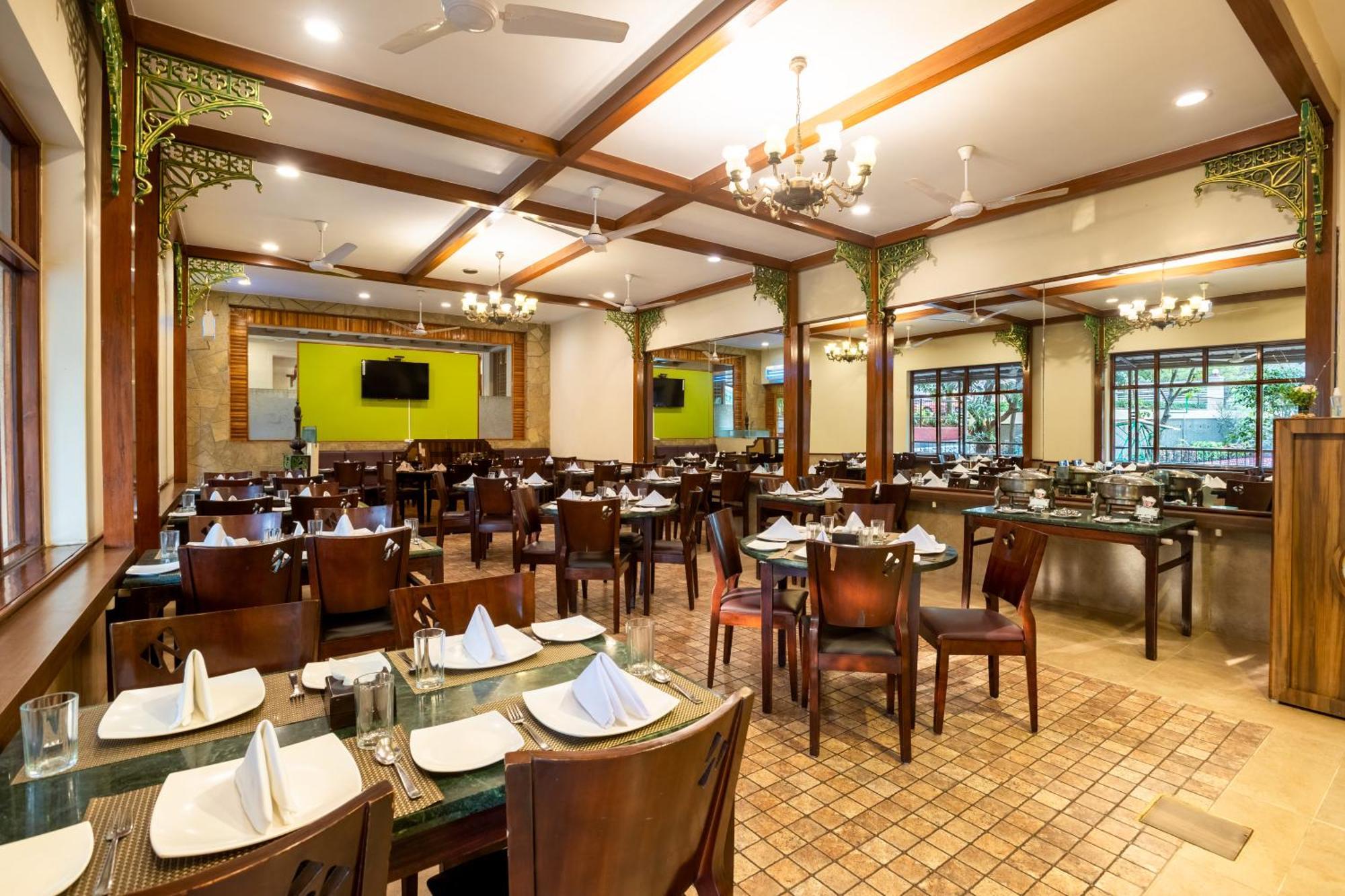 Zaras Resort Khandala Lonavala Εξωτερικό φωτογραφία