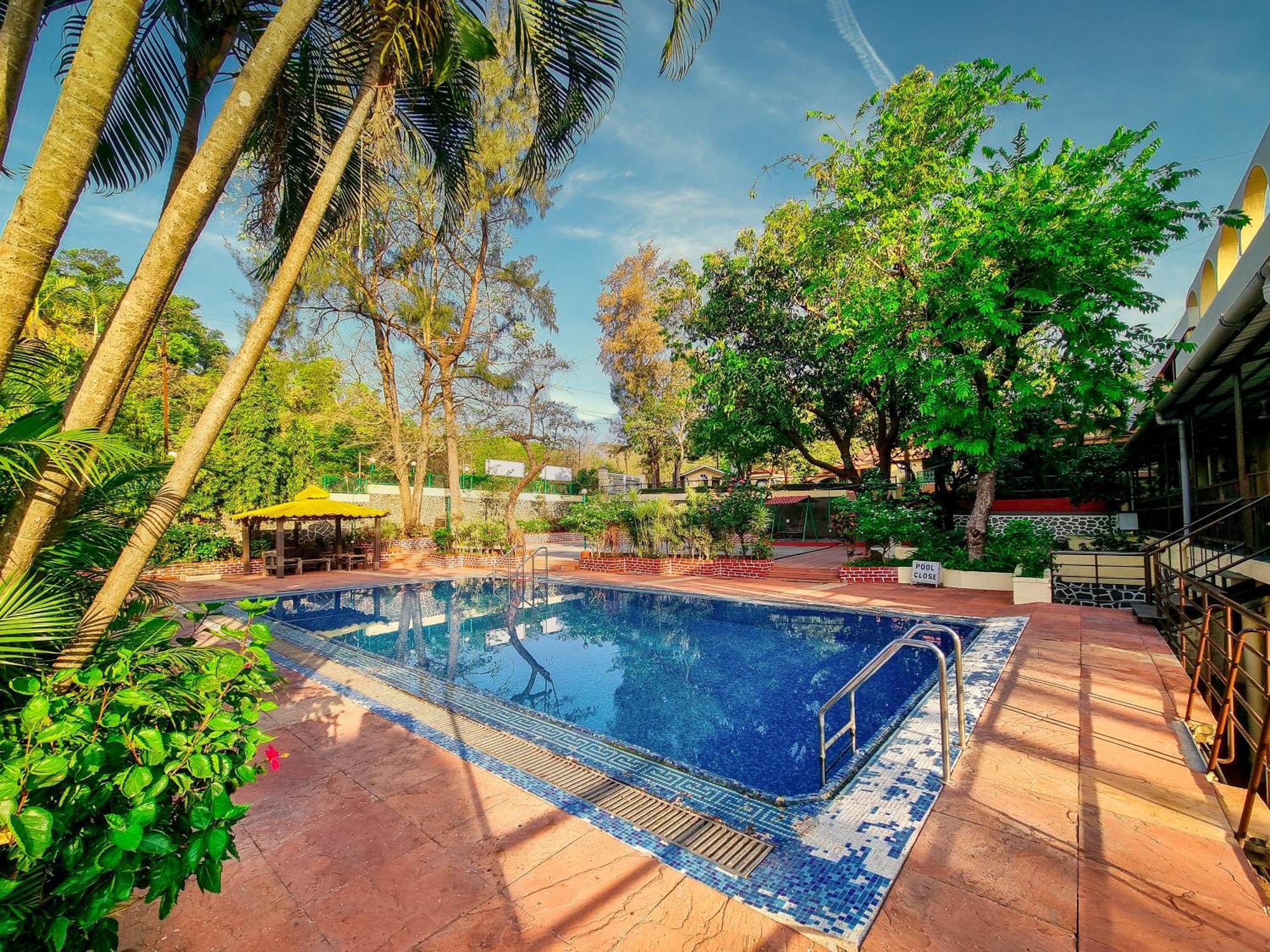 Zaras Resort Khandala Lonavala Εξωτερικό φωτογραφία
